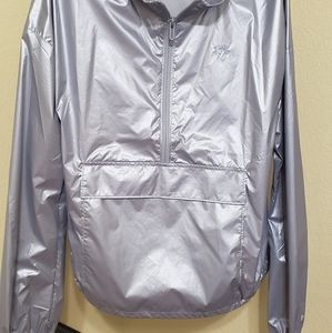 Underarmour (Windbreaker/ jacket)